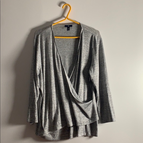 ❤️ Heathered Grey Top - Picture 1 of 4